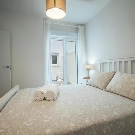 Groundfloor Sunset Apartment